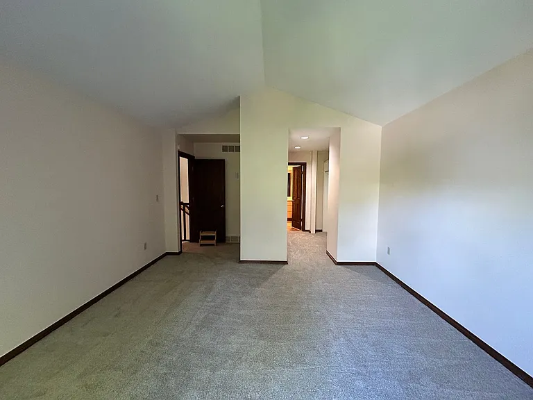 7298 Siena Way — Photo 32