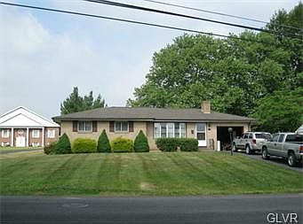 3rd image of 199 N Greenwood Ave