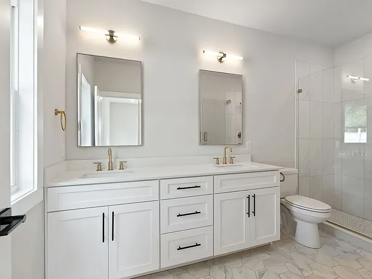 344 S Walnut Ave — Photo 14