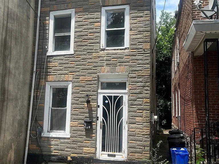 405 E Rittenhouse St — Photo 1