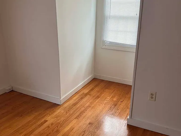 152 Northampton St — Photo 7