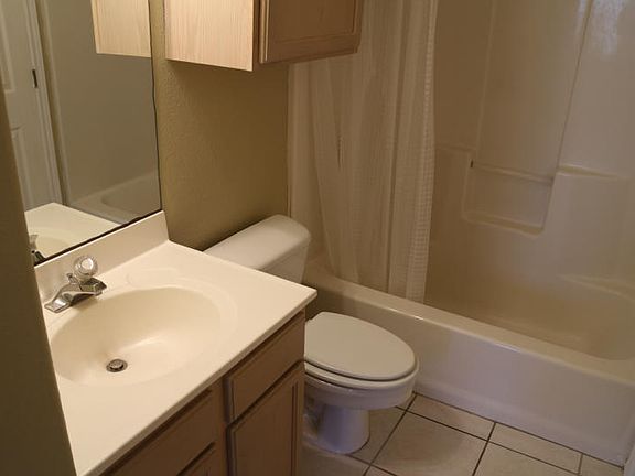 5th image of 14006 Fortuna Bay Dr Unit C