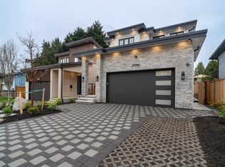 11768 92nd Ave, Delta, BC V4C 3L4