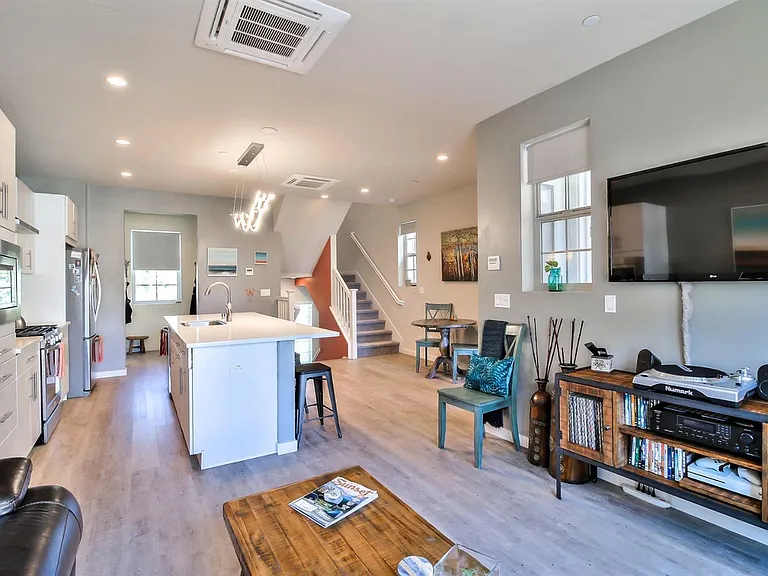 2616 Cleat Ln — Photo 12