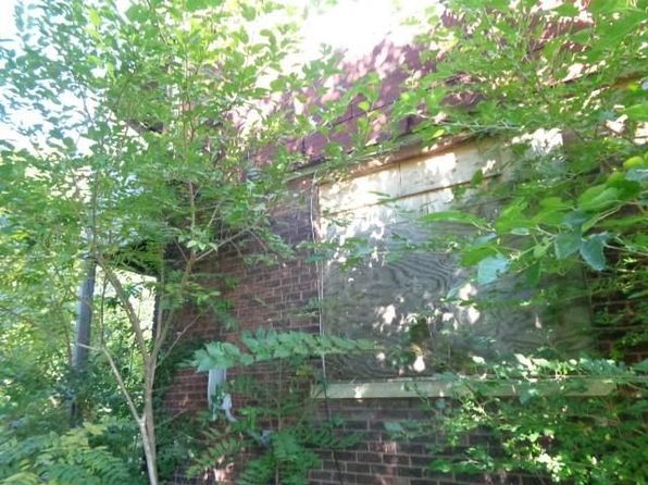 detroit-michigan-88610954 picture