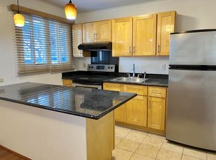 2203 Kapiolani Blvd APT B, Honolulu, HI 96826