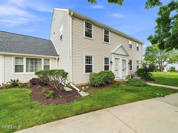 3rd image of 13 Sussex Way #13C