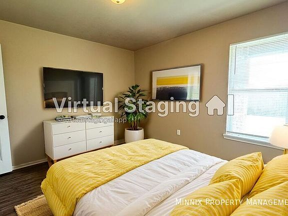 3rd image of 2413 N Avenue O