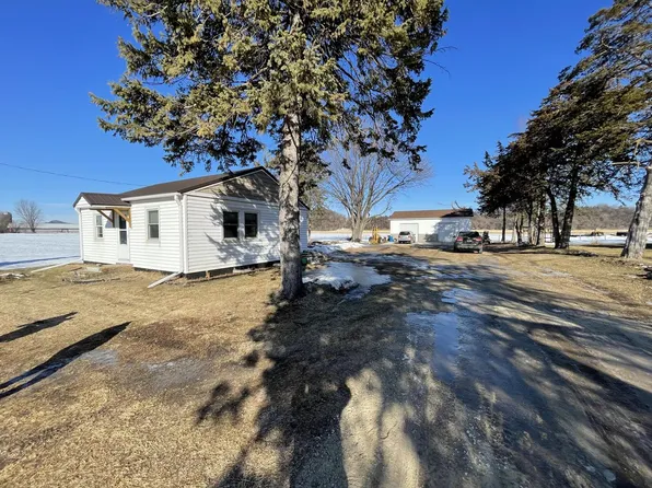 W25844 State Road 54/35, Trempealeau, WI 54661