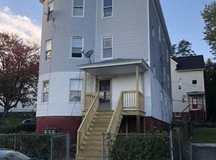 22 Maxwell St, Worcester, MA 01607
