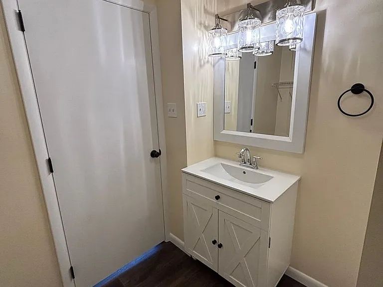6617 Brackett Rd — Photo 26