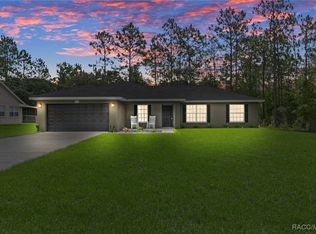 977 W Homeway Loop, Citrus Springs, FL 34434