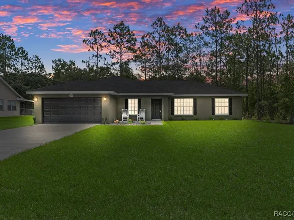 977 W Homeway Loop, Citrus Springs, FL 34434