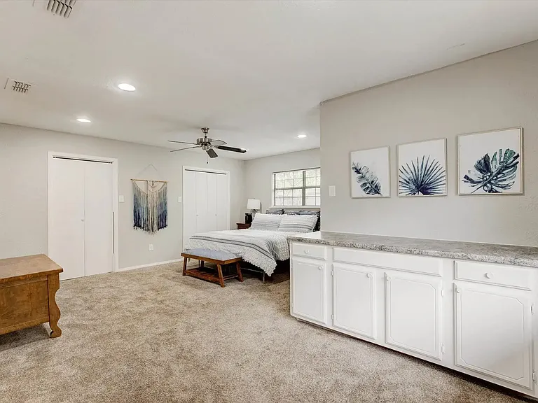 3727 W Biddison St — Photo 27