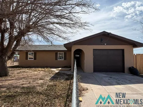 1008 Lusk St, Roswell, NM 88203