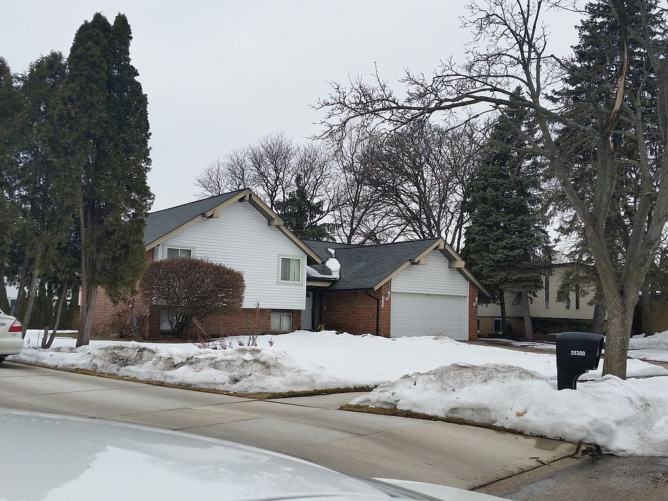 1st image of 29395 Sharon Ln