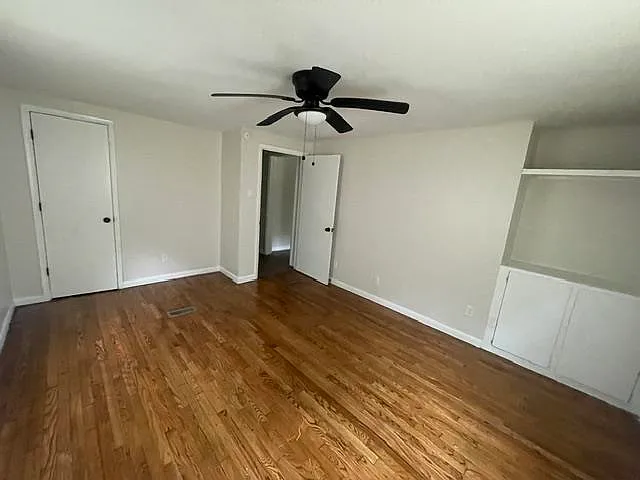 3547 Randolph St — Photo 10