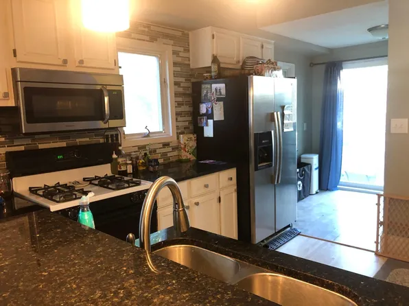 40 6th Ave S, Hopkins, MN 55343