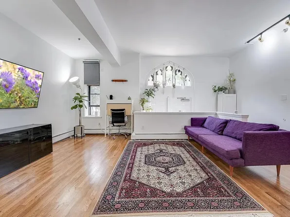 501 Adams St APT 1B, Hoboken, NJ 07030