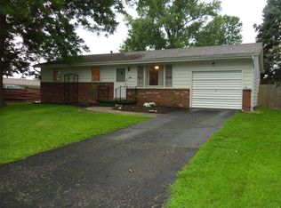 106 Terrace St, Bethalto, IL 62010