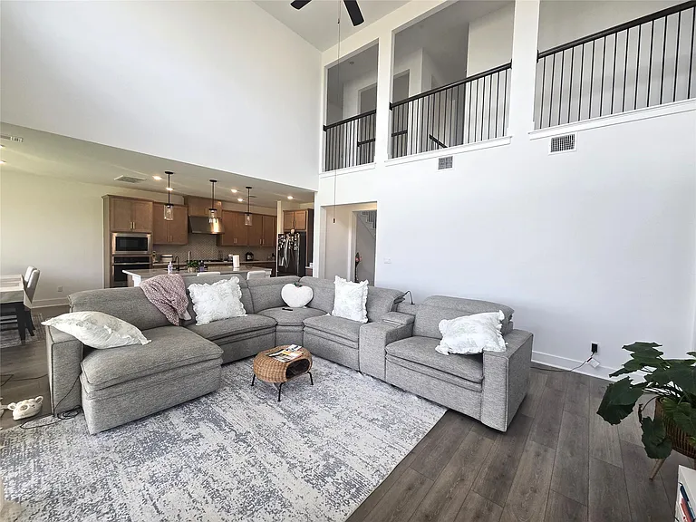 124 Ribera Dr — Photo 9