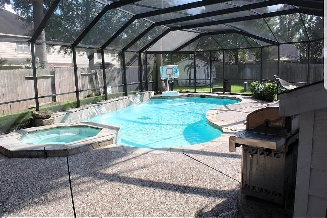 4 bed, 2.5 bath, 3152 sqft, $3,600 — Photo 2