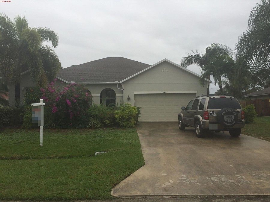 1st image of 3251 SW Crumpacker St