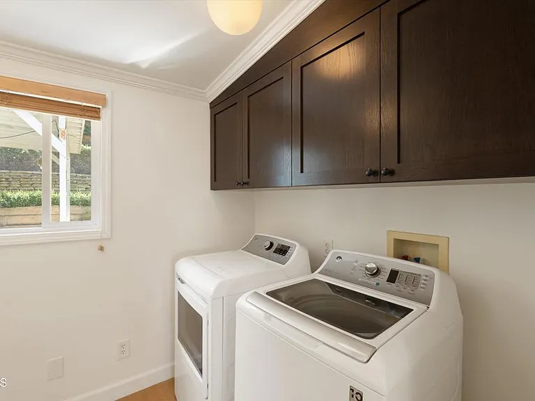 6224 Springvale Dr — Photo 13