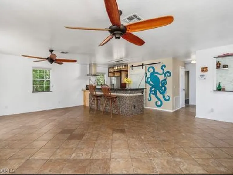 6527 Fuller Dr — Photo 5