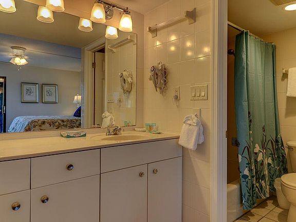 3rd image of 1501 Middle Gulf Dr #103F