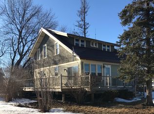 929 Ford Ave N, Glencoe, MN 55336