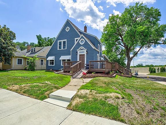 2nd image of 604 Hubbell Ave