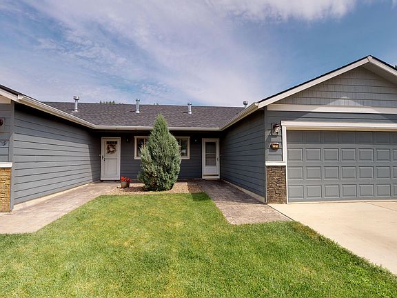 2nd image of 231 Kuchenski Dr