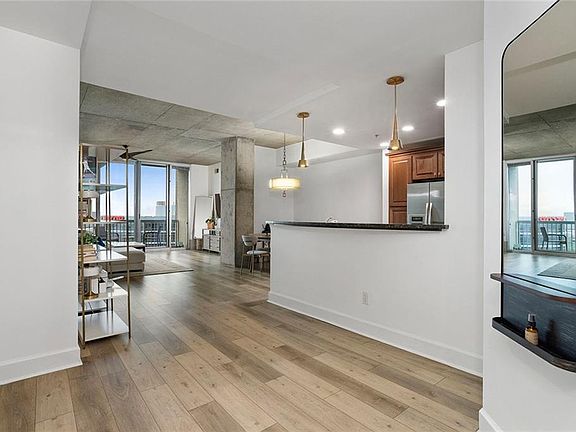 5th image of 3300 Windy Ridge Pkwy SE Unit 1611