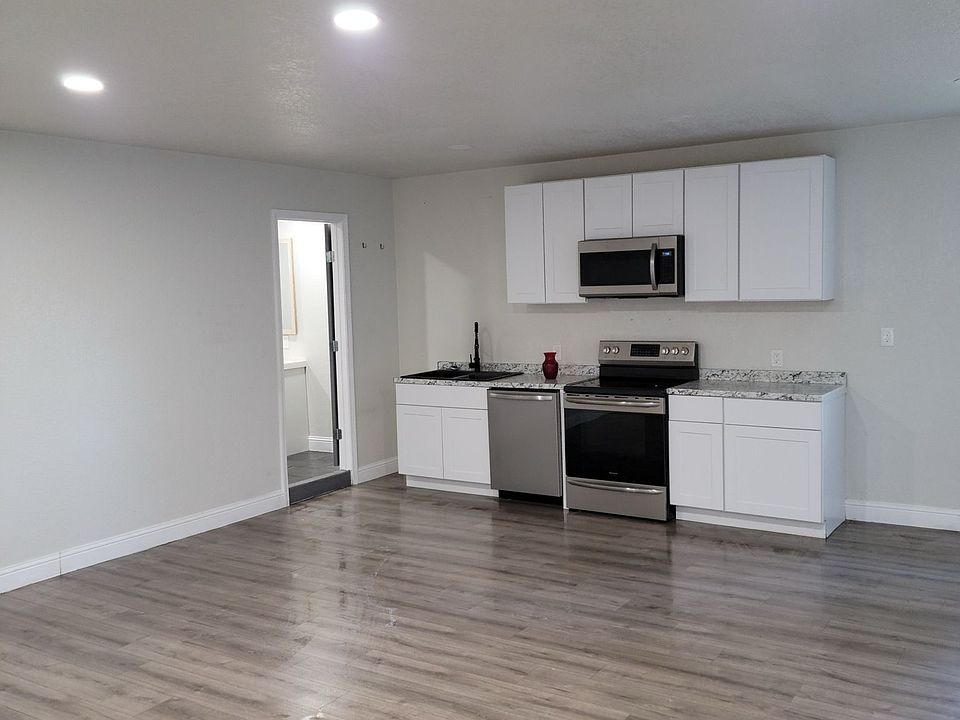 1st image of 9551 Lechner Rd #G