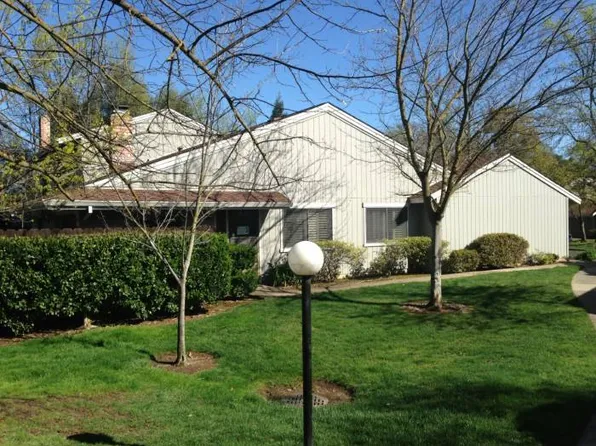 7017 La Cuesta Ln, Citrus Heights, CA 95621