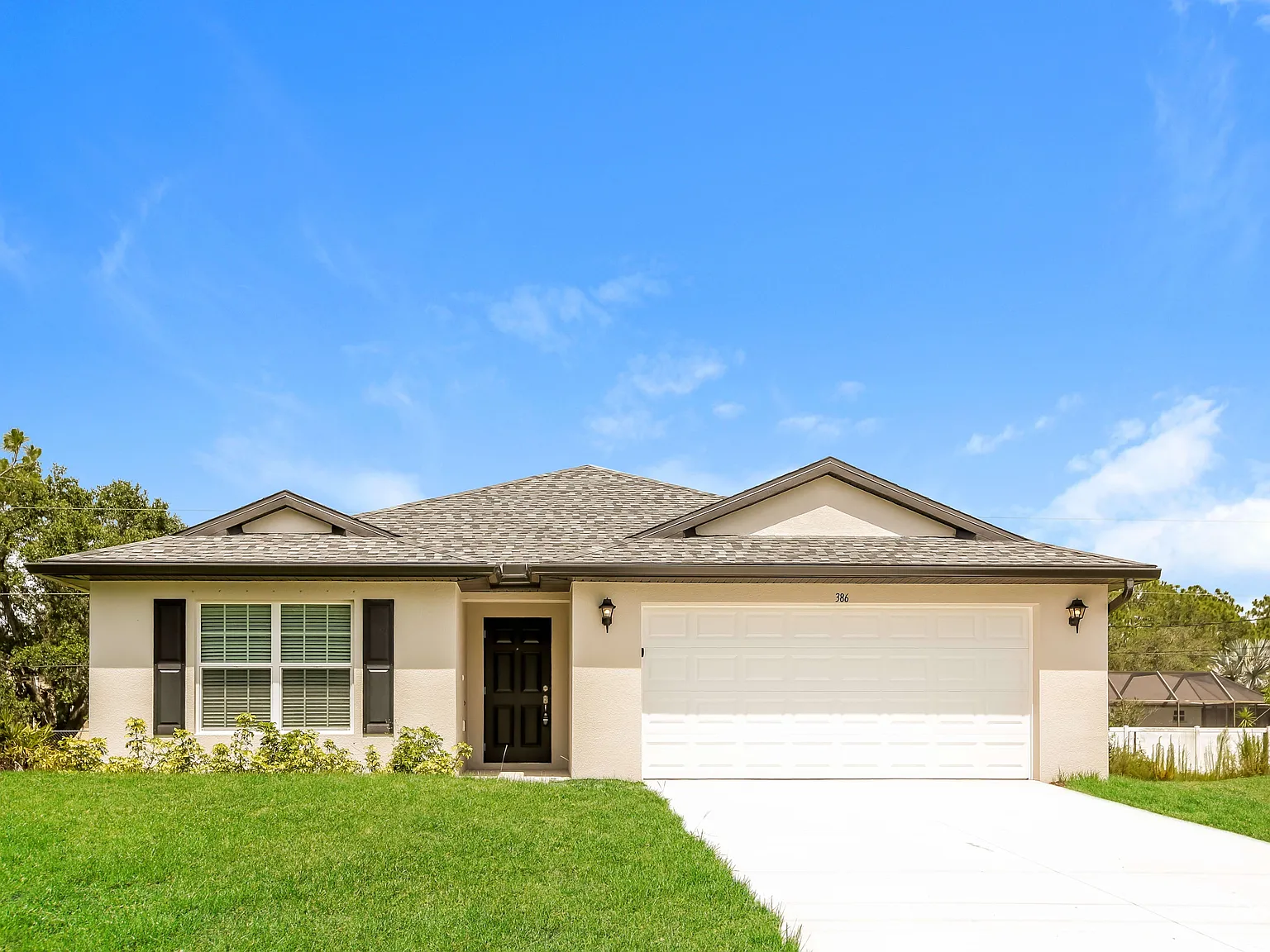 4 bed, 2.0 bath, 1810 sqft, $2,145 — Photo 1