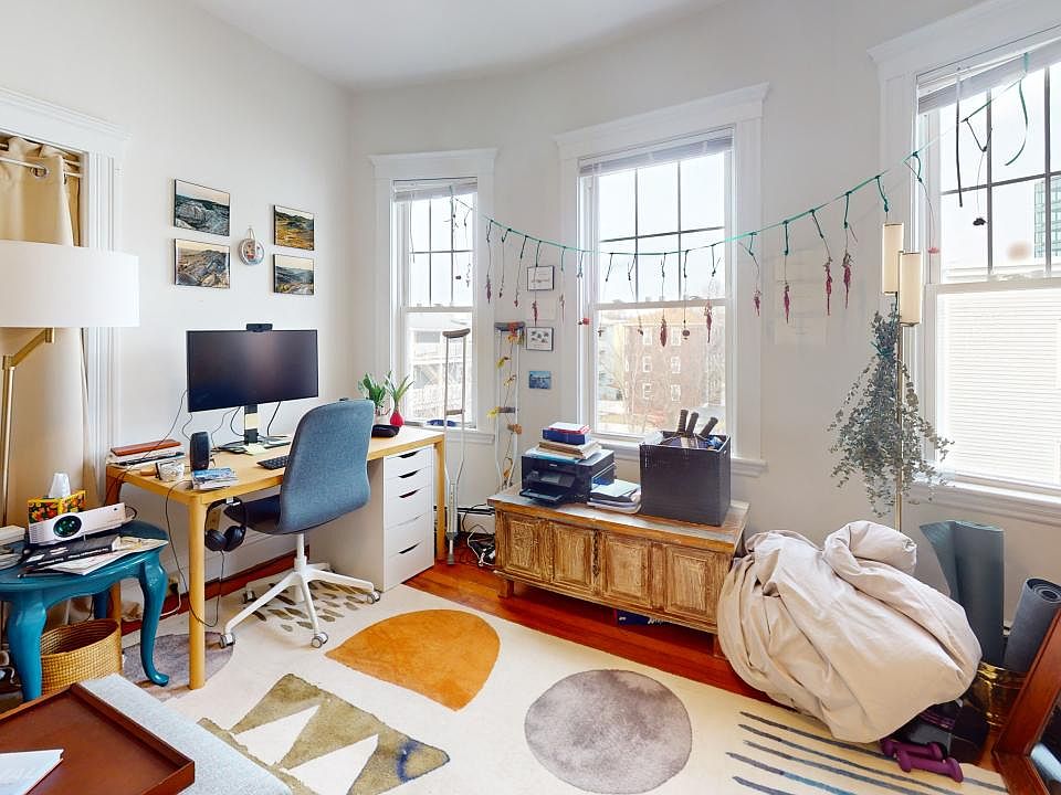 1st image of 171 Tremont St #4