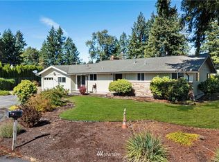 958 Madrona Pl NE, Olympia, WA 98506
