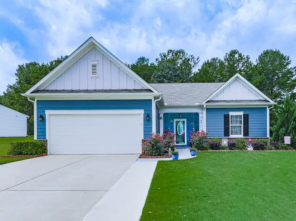 45 Stable Gate Dr, Cartersville, GA 30120