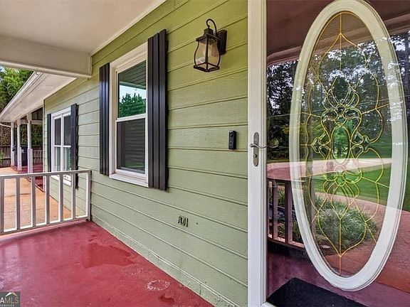 3rd image of 2190 Freeman Rd
