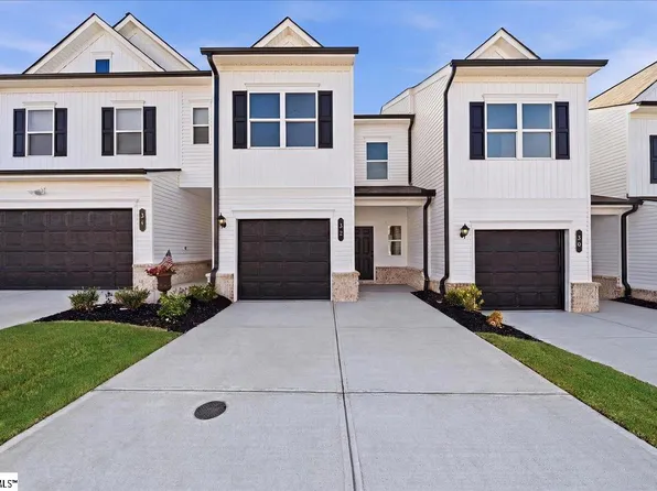 32 Lone Cypress St, Travelers Rest, SC 29690