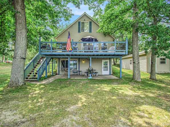 5945 Quail Dr, Saint Helen, MI 48656