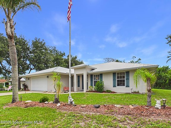 3rd image of 9545 Honeysuckle Dr
