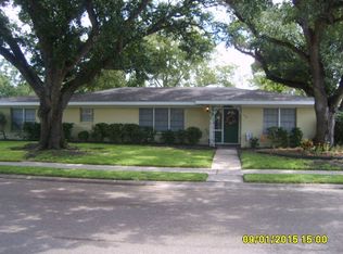 1901 College Dr, Victoria, TX 77901