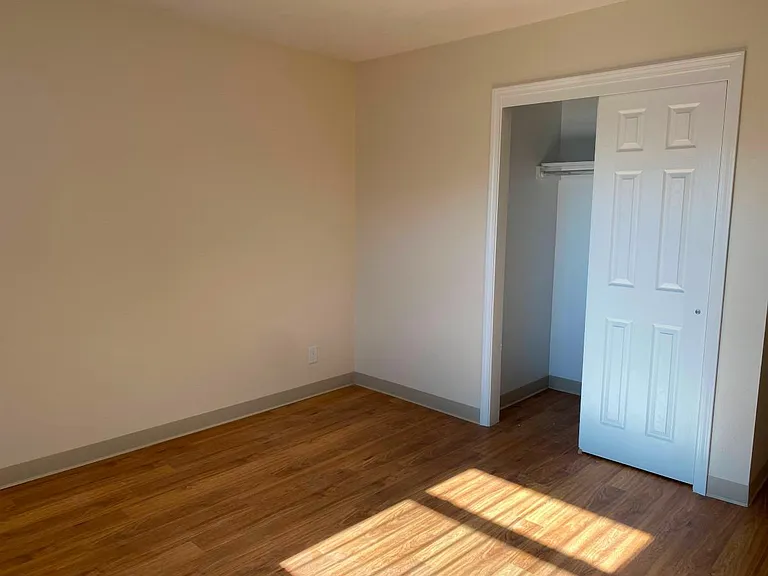 4713 Toronto St #2 — Photo 4