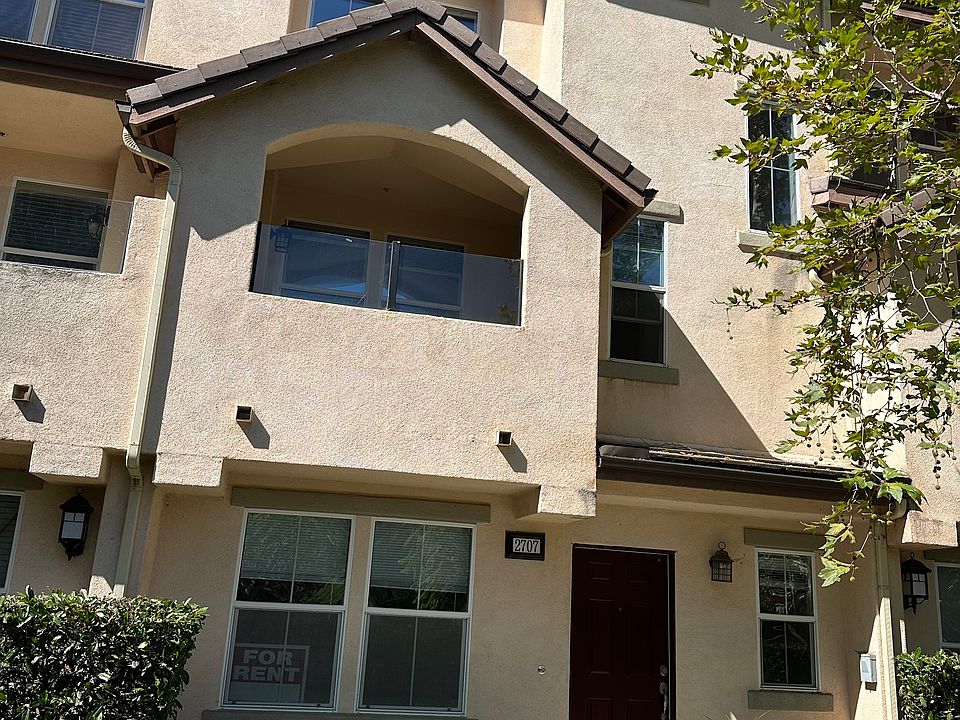 Front of property.