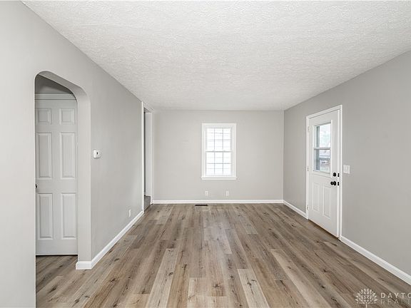 5th image of 1622 De Armand Ave