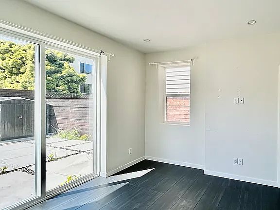3rd image of 363 21st Ave #101A