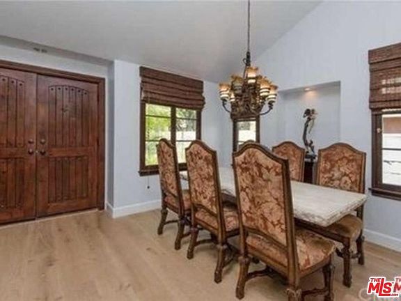 4th image of 4312 Shadyglade Ave